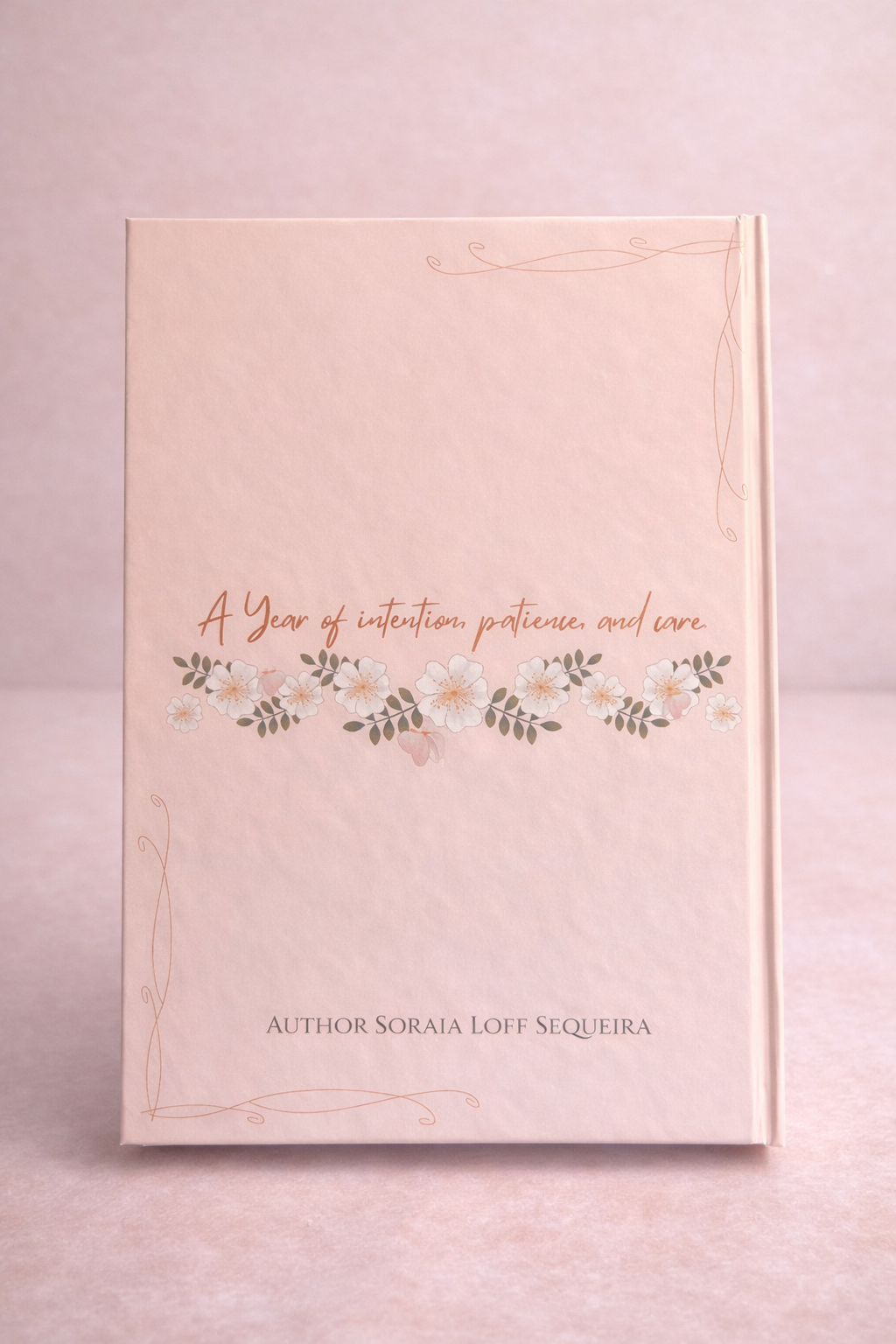 Back cover of a weekly hair growth planner | A Year of Intention, Patience, and Care | Soraia Loff Sequeira 